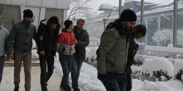 Bursa'da FETÖ bahanesiyle vurgun