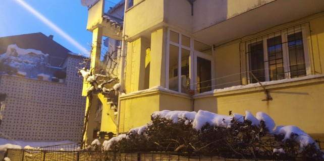 Bursa'da çok üzücü facia...Anne ve ikizleri ölü bulundu