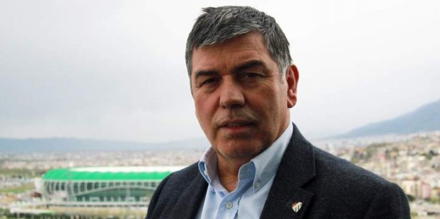 Bursaspor'dan teknik direktör açıklaması...