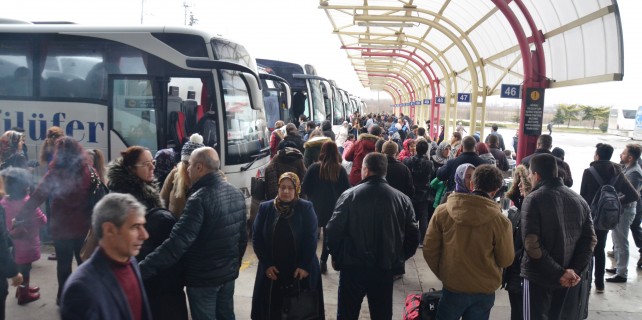 Tatil dönüşü terminal çileye dönüştü