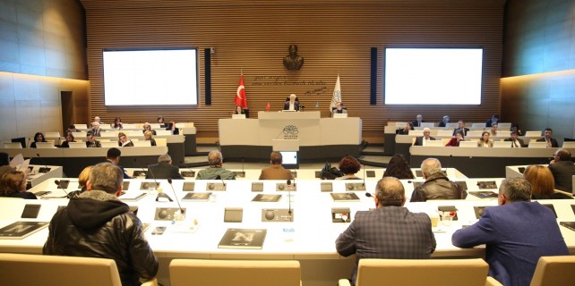 Bozbey'den Odunluk'taki plan değişikliğine tepki