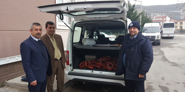 Bursa'da açıkta satılıyordu el konuldu