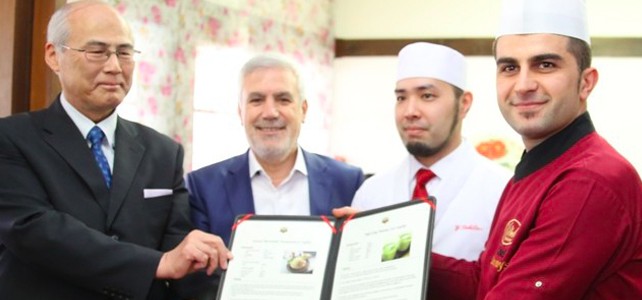 Başkonsolos Nilüfer'e hayran kaldı