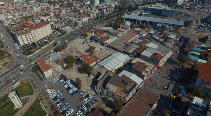 Yeni Kent Meydanı tez konusu oldu