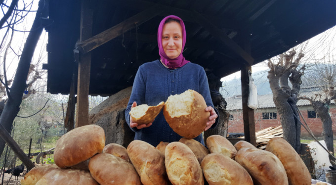 Bursa GDO'ya karşı doğal ekmek üretiyor!
