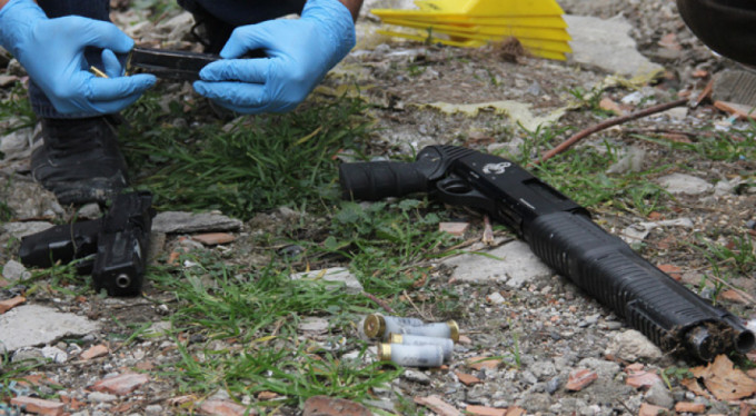 Bursa'da jandarmaya silah çekti!