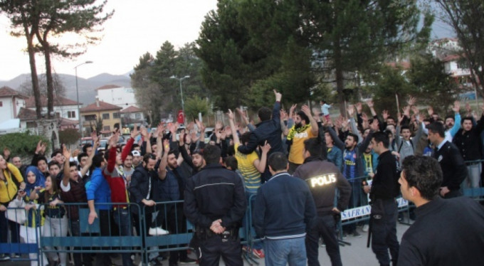Fenerbahçe'ye şok protesto