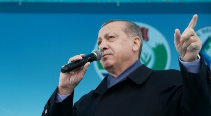 Nazizmin torunlarına cevap verin