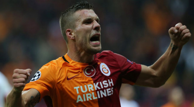 Podolski attıkça G.Saray kazanıyor