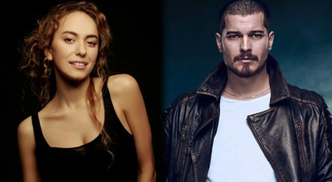 Sevgilisi Çağatay Ulusoy'un evine taşındı