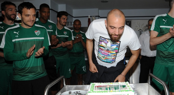 Sercan'a doğum günü sürprizi