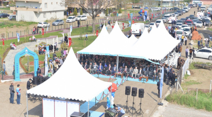 Bursa yeni parkına kavuştu