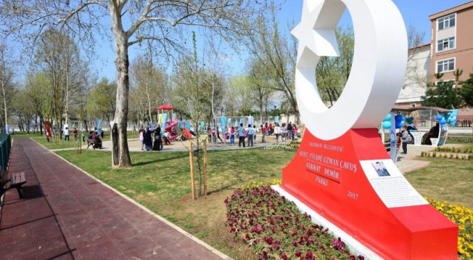 Yıldırım'a hizmet yağmuru