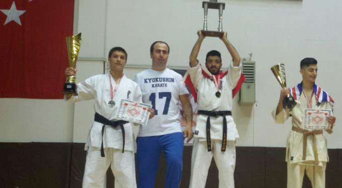 Bursalı karateciden büyük zafer