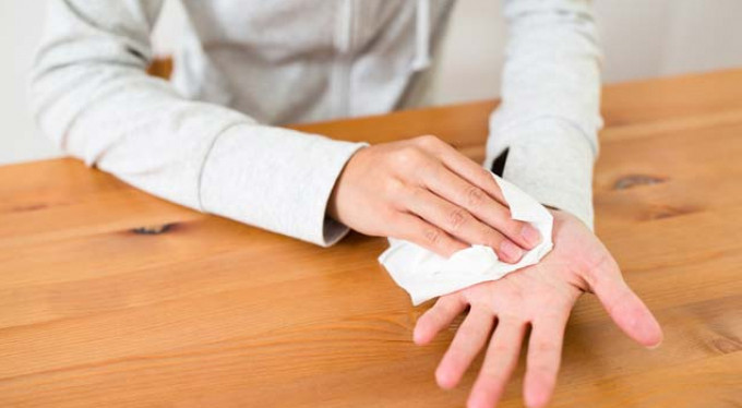 Ellerin terlemesi hastalık belirtisi