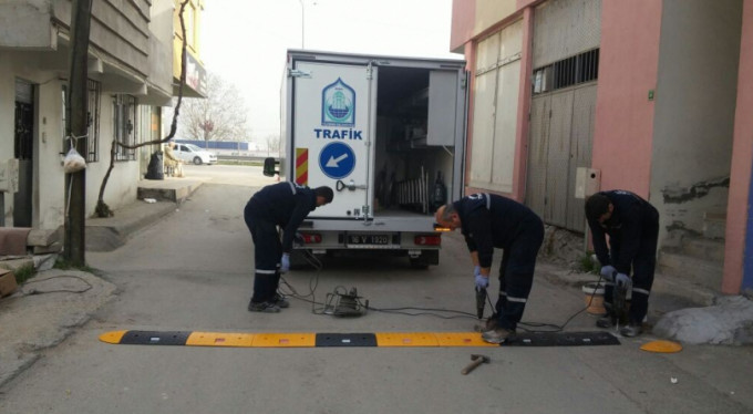 Yıldırım'da yollar yenileniyor