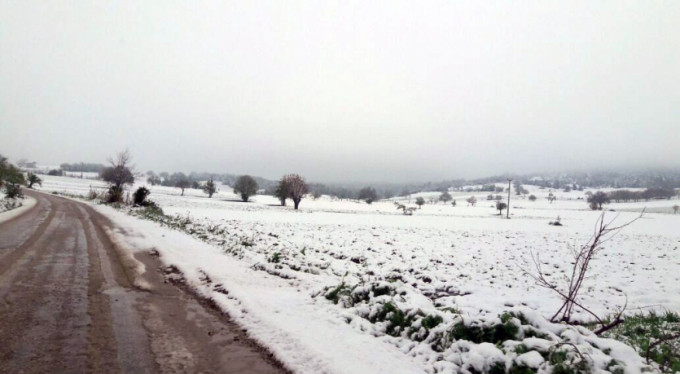 Bursa nisan ayında bembeyaz oldu