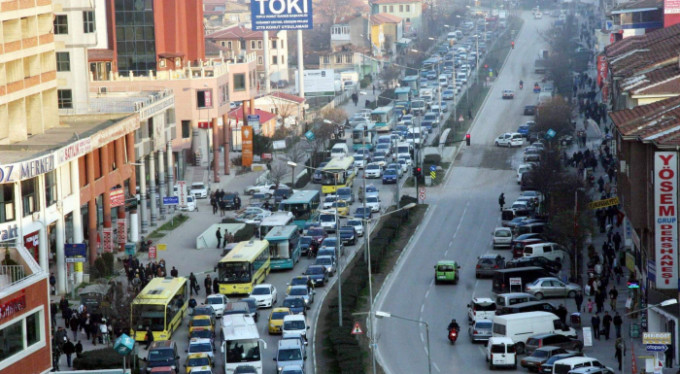 Bursa'da o meydan 11 saat trafiğe kapatılacak!
