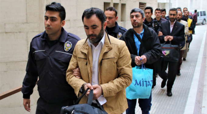 Bursa'daki FETÖ operasyonunda flaş gelişme