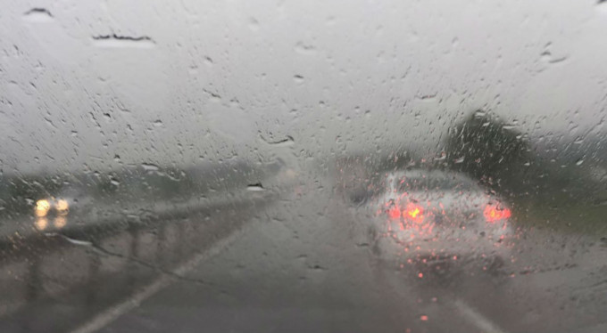 Bursa'da gök gece yarısı bembeyaz oldu!