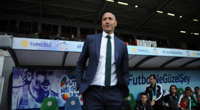 Adnan Örnek'ten flaş karar!