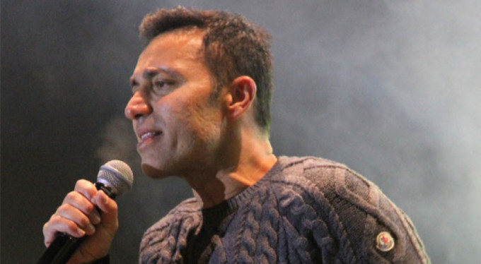 Mustafa Sandal'ın acı günü