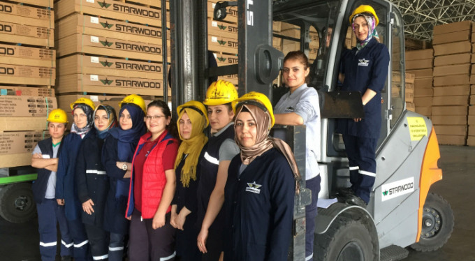 En ağır yükü kaldıran anneler