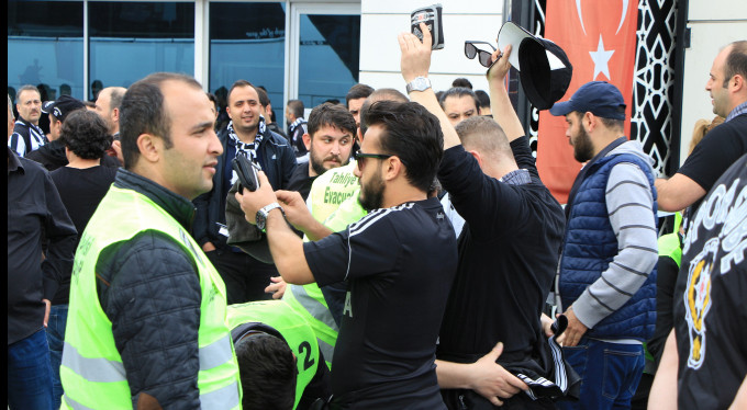 Alkollü taraftarlar Bursa'ya alınmadı!