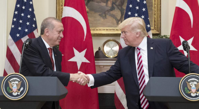 Açık açık PYD ve FETÖ ayarı verdi...