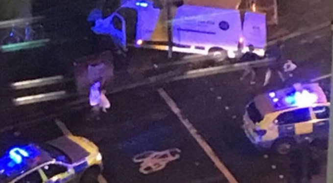 Londra Köprüsü'nde terör!