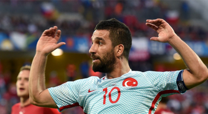 Arda Turan milli takımı bıraktı!