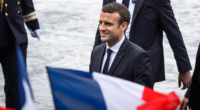 Fransa'dan ara-buluculuk teklifi