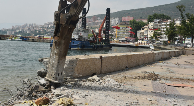 Bursa'nın sahilleri yeniden şekilleniyor