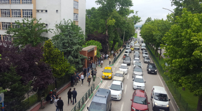 Yola çıkacak Bursalılar trafiğe dikkat
