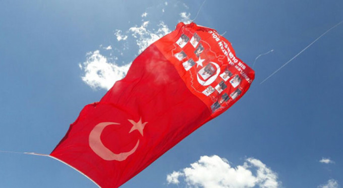 Şehitlerin isimleri o dağın zirvesinde