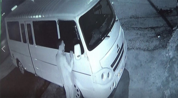 Türkiye Bursa'daki bu hırsızı konuşuyor!