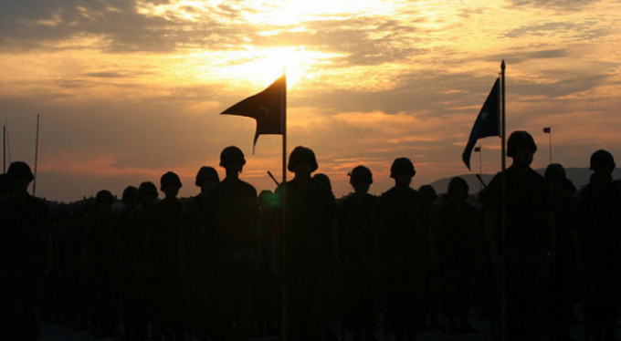 Türk askerinden HDP'li vekile müthiş cevap