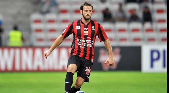 Timsah'a Fransız stoper