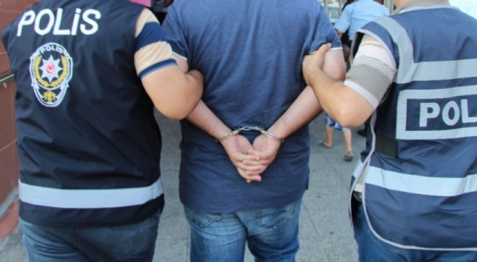 Bursa'da FETÖ operasyonu 16 gözaltı