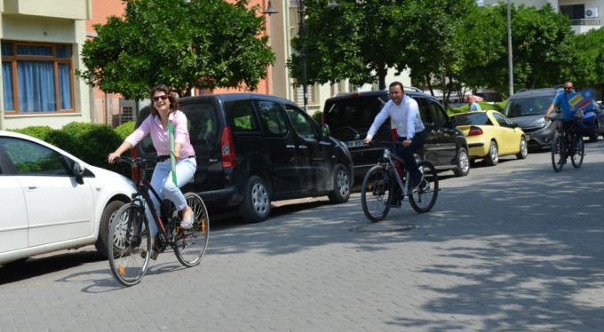 Trafik sorununa çözüm arıyorlar