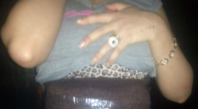 Hamile kadının göbeği herkesi şaşırttı