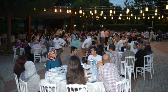 Bursa'da şehit aileleriyle iftar