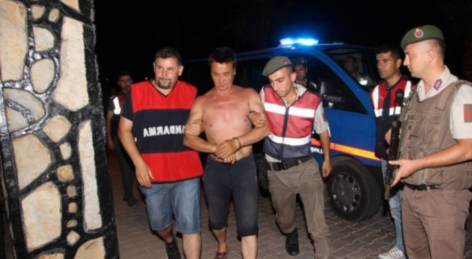 Önce cinayet işledi ardından tatile gitti