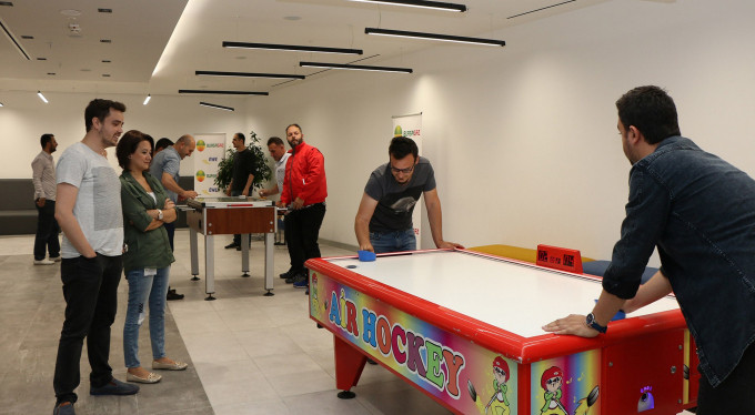 Bursa'da babalar çocukluğuna döndü