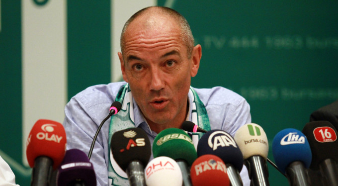 Le Guen'in Bursaspor için ilk fedakarlığı