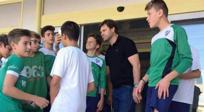 Bursasporlulardan Ertuğrul Sağlam'a sürpriz