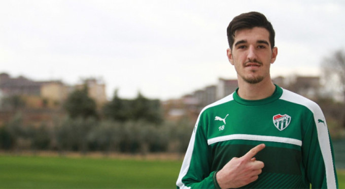 Timsah Kubilay ile sözleşme yeniledi