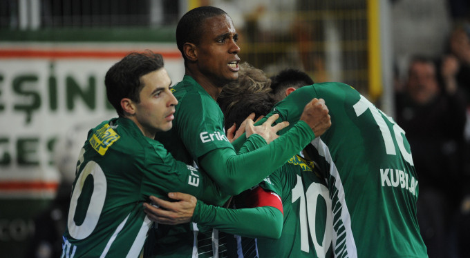 Faty, Le Guen hakkında konuştu