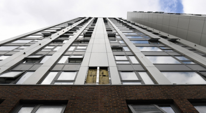 Londra'da yangın tedirginliği devam ediyor