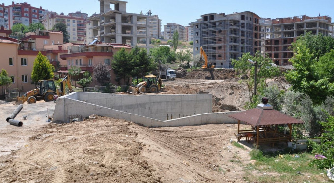 Güzelyalı'da ulaşım sıkıntısı sona eriyor